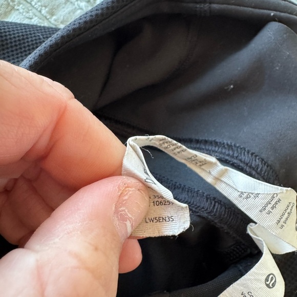 Lululemon Everlux and Mesh Super-High-Rise Training Tight 25" size 14 - Picture 3 of 7